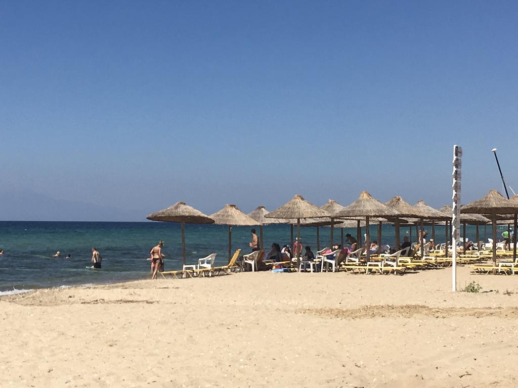 Am Beach House Неа-Муданья Экстерьер фото